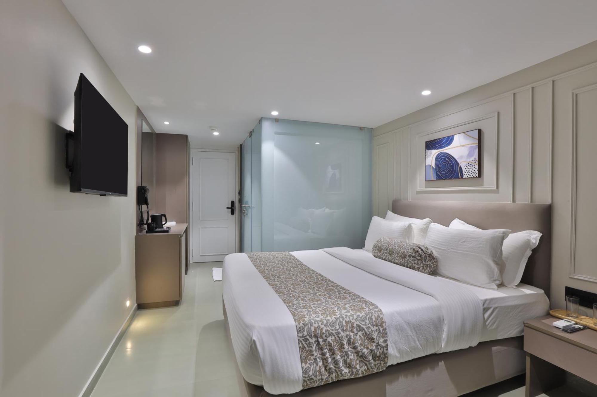 Hotel The Grand Suites Ahmedabad Exterior foto