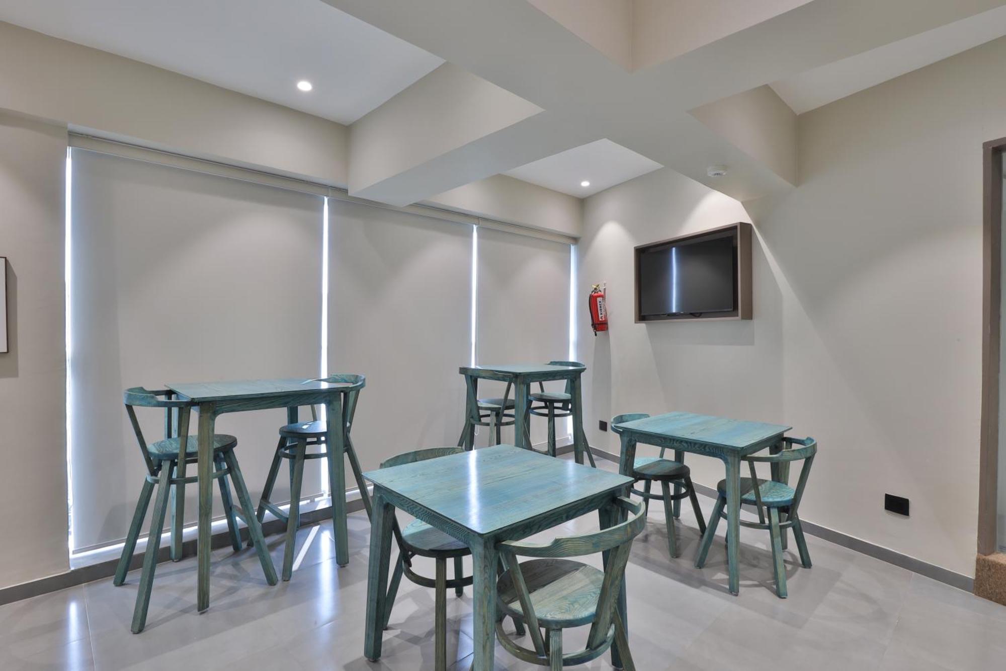 Hotel The Grand Suites Ahmedabad Exterior foto